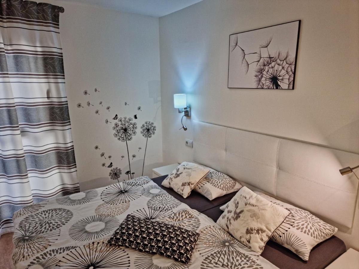 Cozy Apartment With A Fantastic Sea View Cala Millor  Bagian luar foto