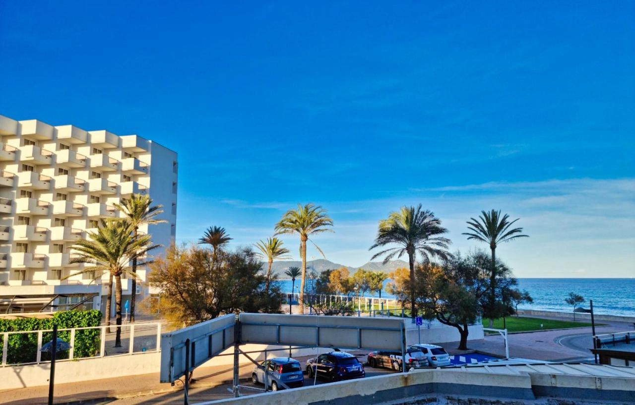 Cozy Apartment With A Fantastic Sea View Cala Millor  Bagian luar foto